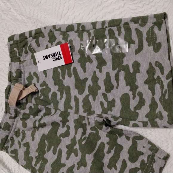 Epic thread boys shorts NWT - Picture 2 of 4